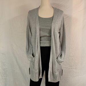 Old Navy Women's Light Gray Cardigan Sweater
